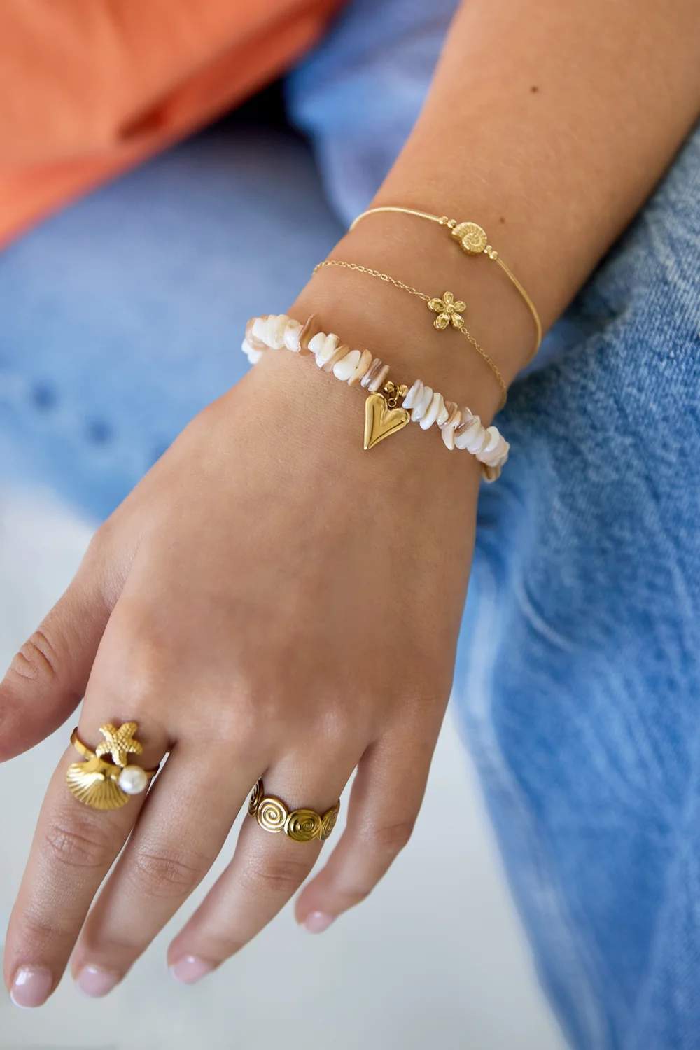 Golden Heart Armband