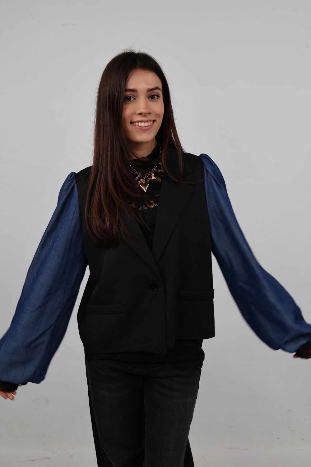 Blazer met blauwe pofmouwen | Zwart