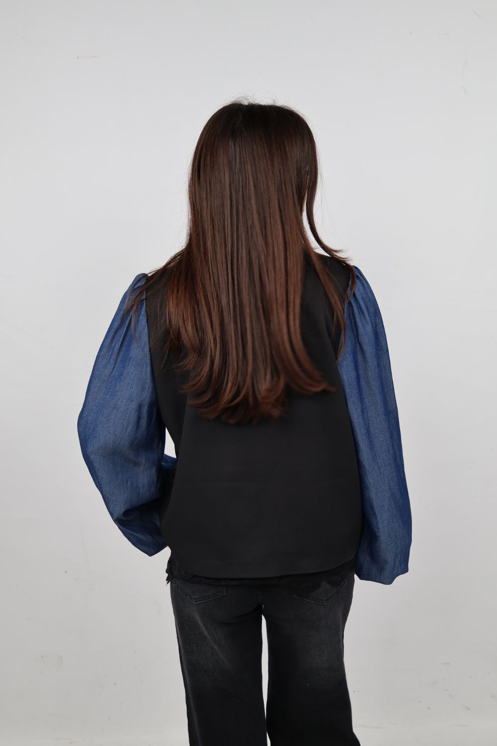 Blazer met blauwe pofmouwen | Zwart