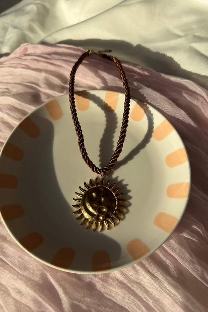 Sunny charm ketting | Goud