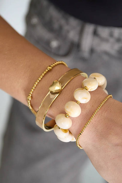 Soft Statement Armband