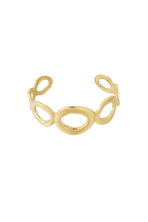 Classy hoop armband