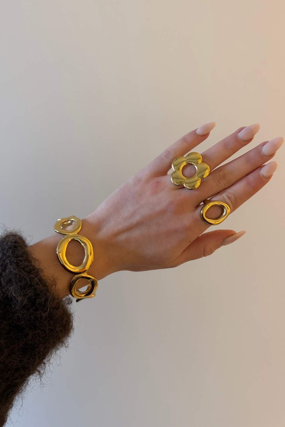 Classy hoop armband | Goud