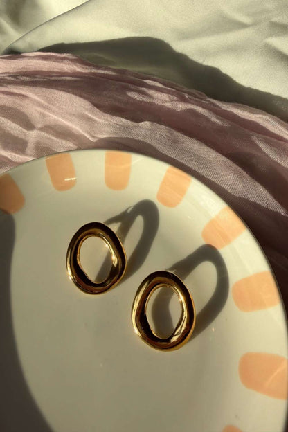 Soft oval oorbellen | Goud