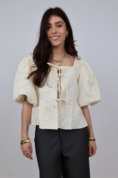 Peplum top met striksluiting & bloemenstructuur | Off white