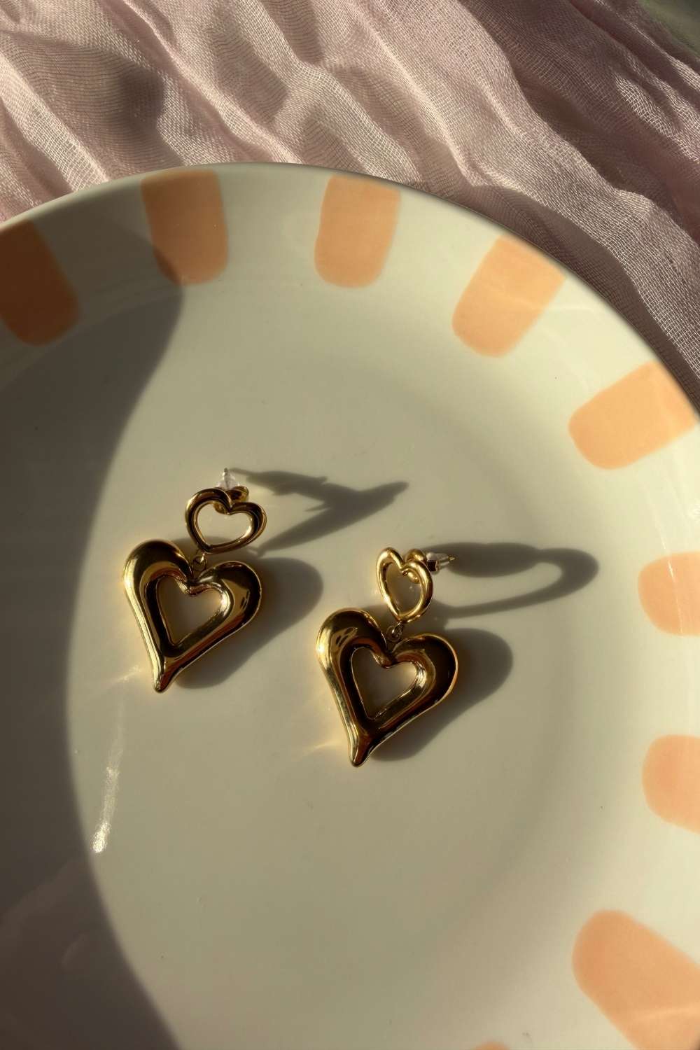 Double heart drop oorbellen | Goud