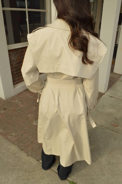 The Classic Long Trenchcoat | Beige