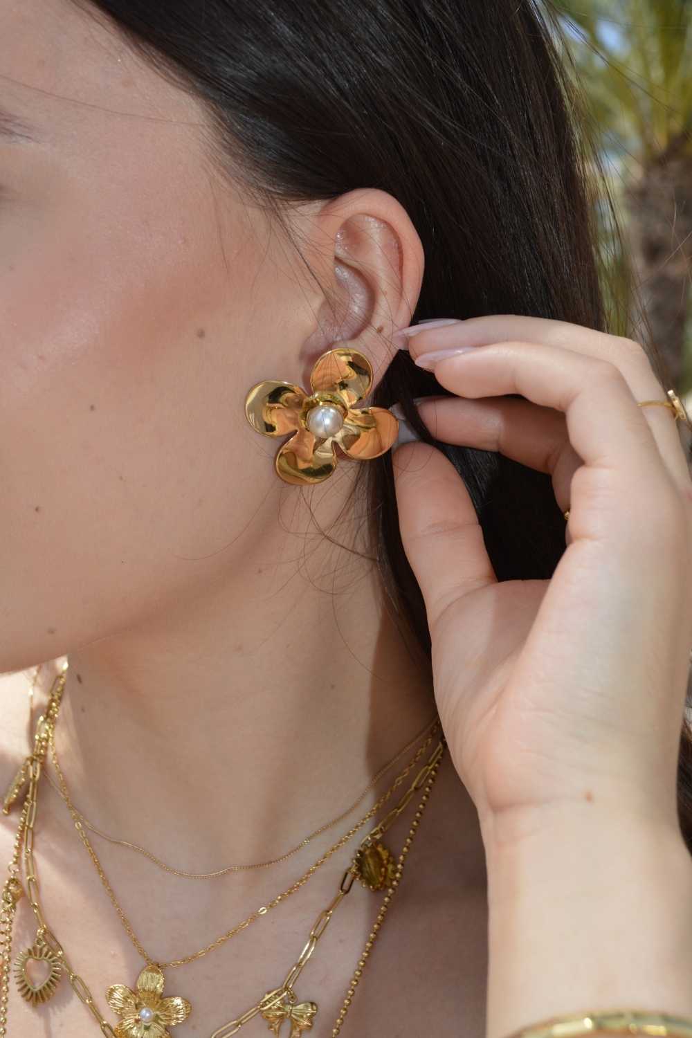 Flower oorbellen | Goud